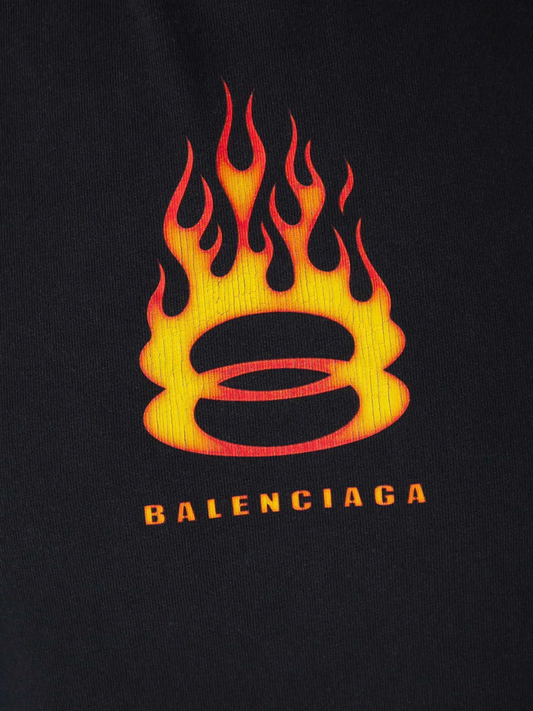 Balenciaga Camiseta Burning Unity