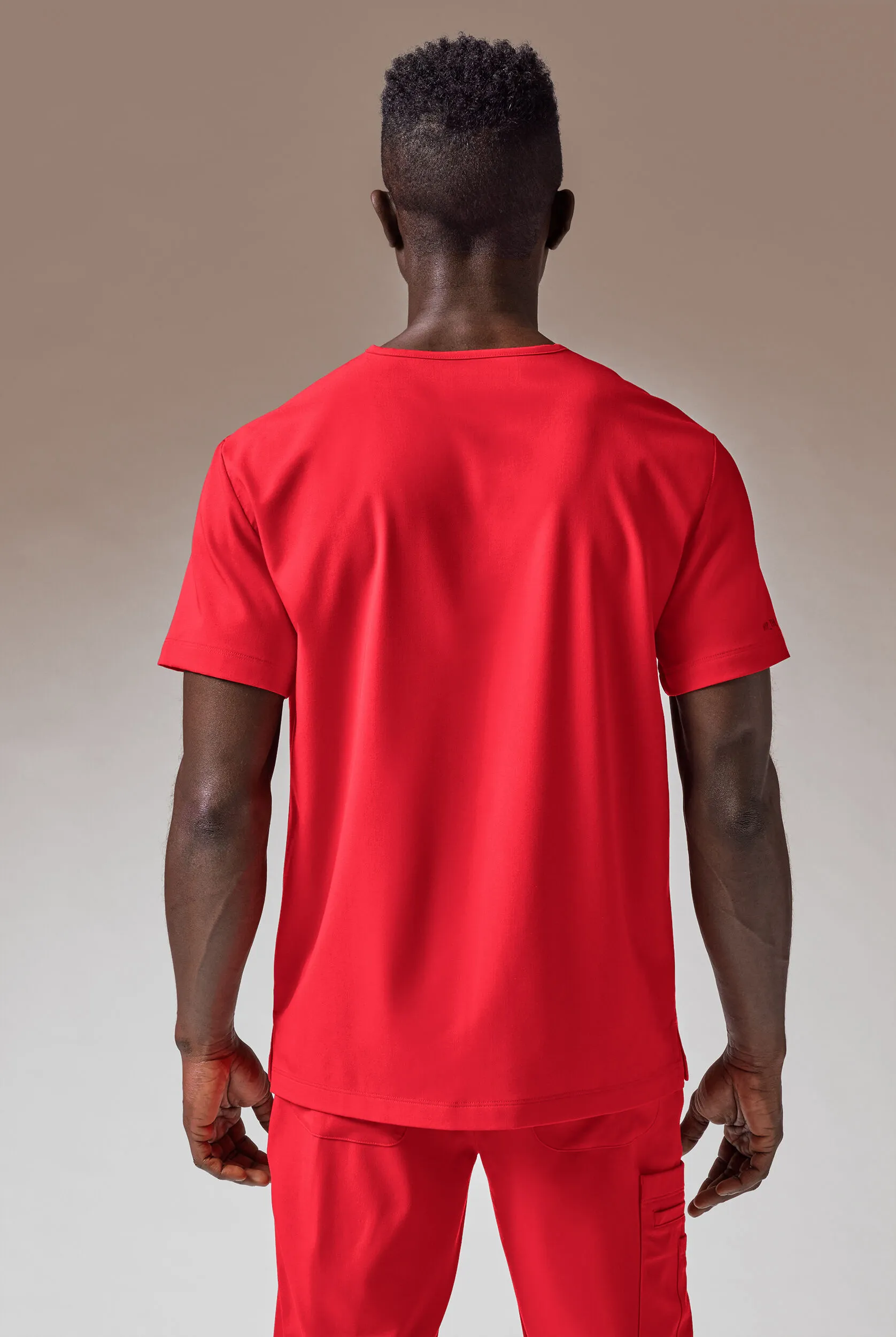 Camisa médica Hypothesis System con cuello en V y 3 bolsillos para hombre