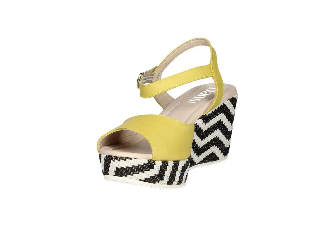 Sandalia Piel Mostaza Cu#a Zig-zag Blanco/negro